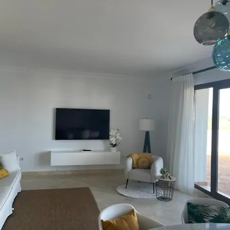 Exceptional Penthouse In Altos De Cortesin For Rent Apartamento